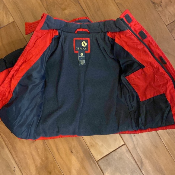 Red and Black 2T Warm winter coat. - Picture 5 of 5